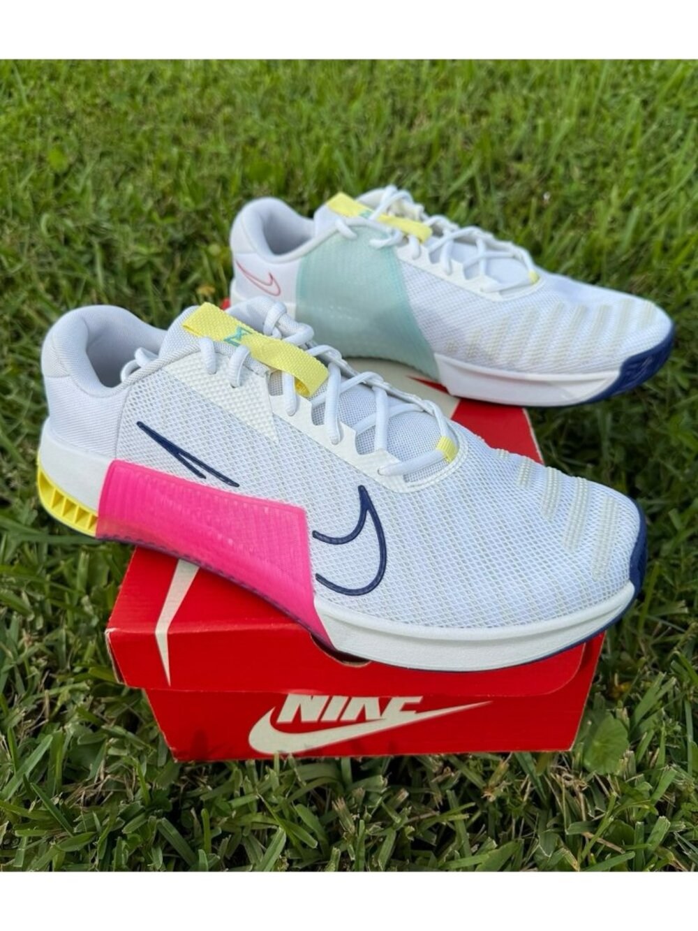 14 MEN'S NIKE METCON 9 WHITE / MULTICOLOR DZ2617-102 WEIGHTLIFTING GYM TRAINING